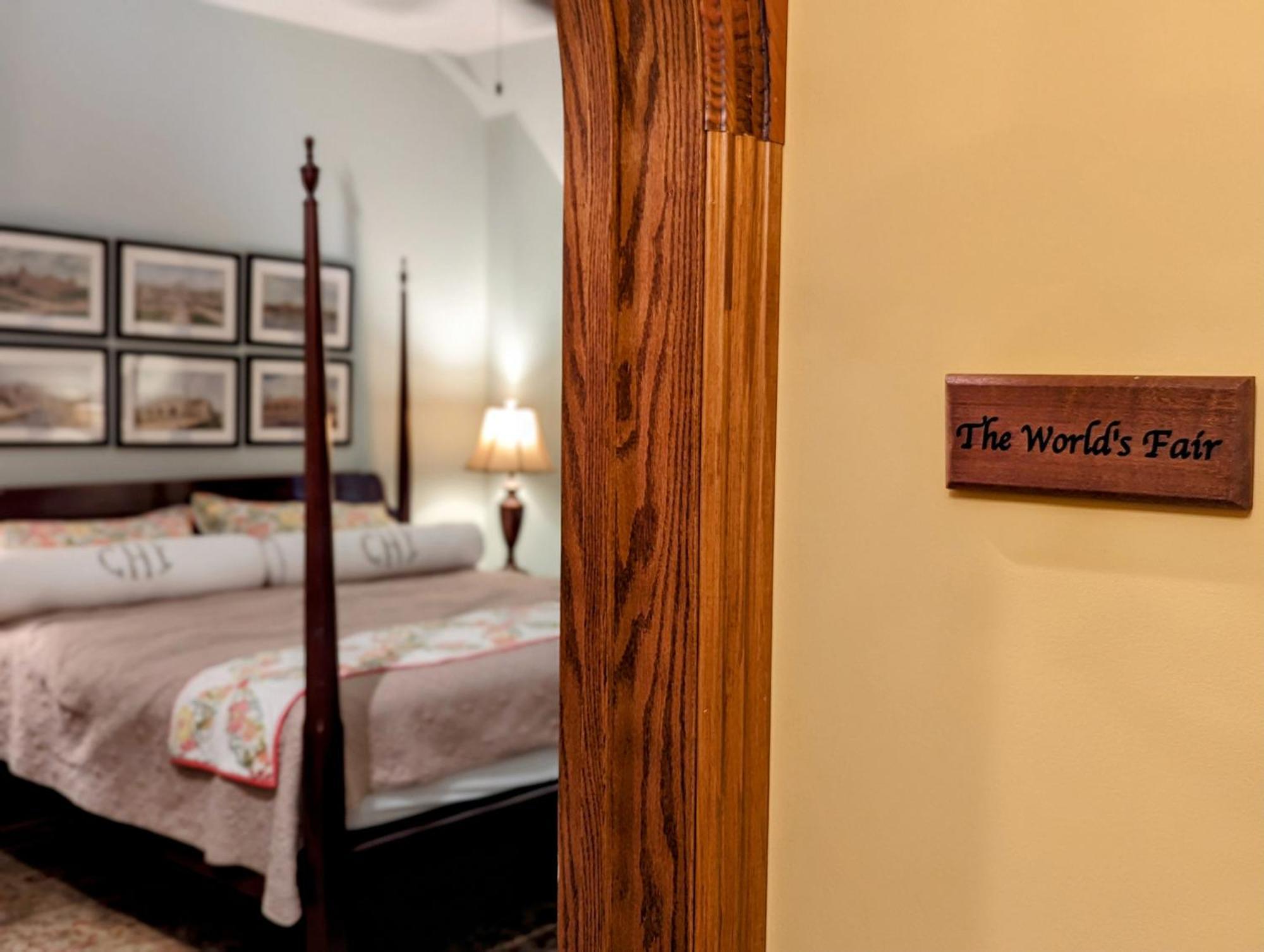 Gothic Heights Inn Clifton Heights Eksteriør billede